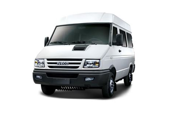 2025款 依维柯得意 2.5T V35厢式运输车绿通加强版 短轴中顶双胎分期付款
